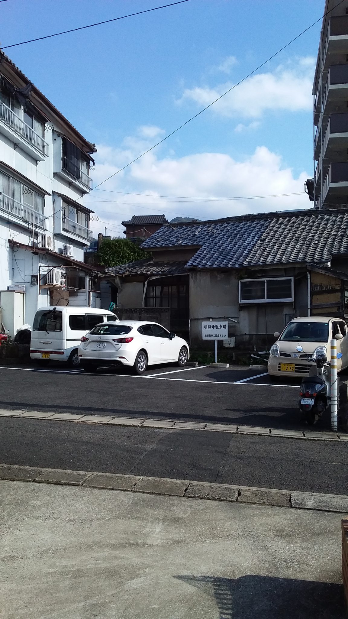 明照寺 支坊 お仏壇のやまさき 佐世保の寺院･お寺情報、仏壇･仏具の販売なら安心と信頼のお仏壇の山崎へ
